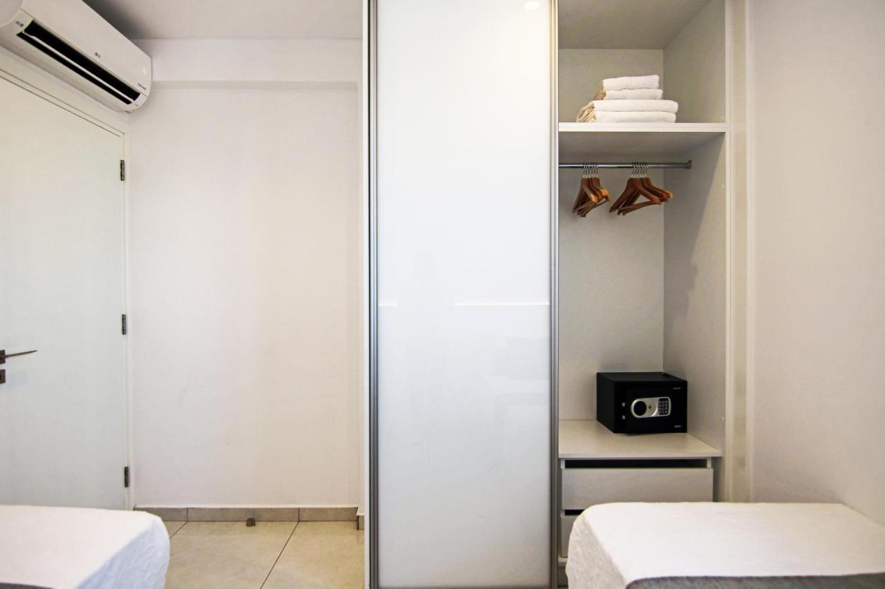 Phaedrus Living - Seaside Executive Flat Harbour 203 Apartment Paphos Bagian luar foto